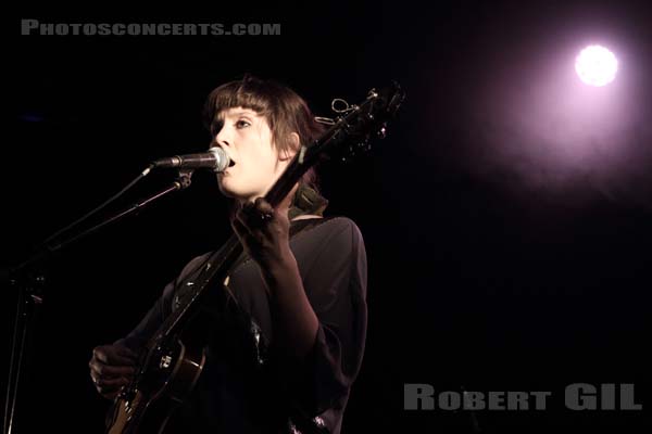 CATE LE BON - 2012-05-24 - PARIS - Divan du Monde - 